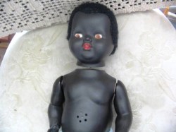 pedigree black red white_06